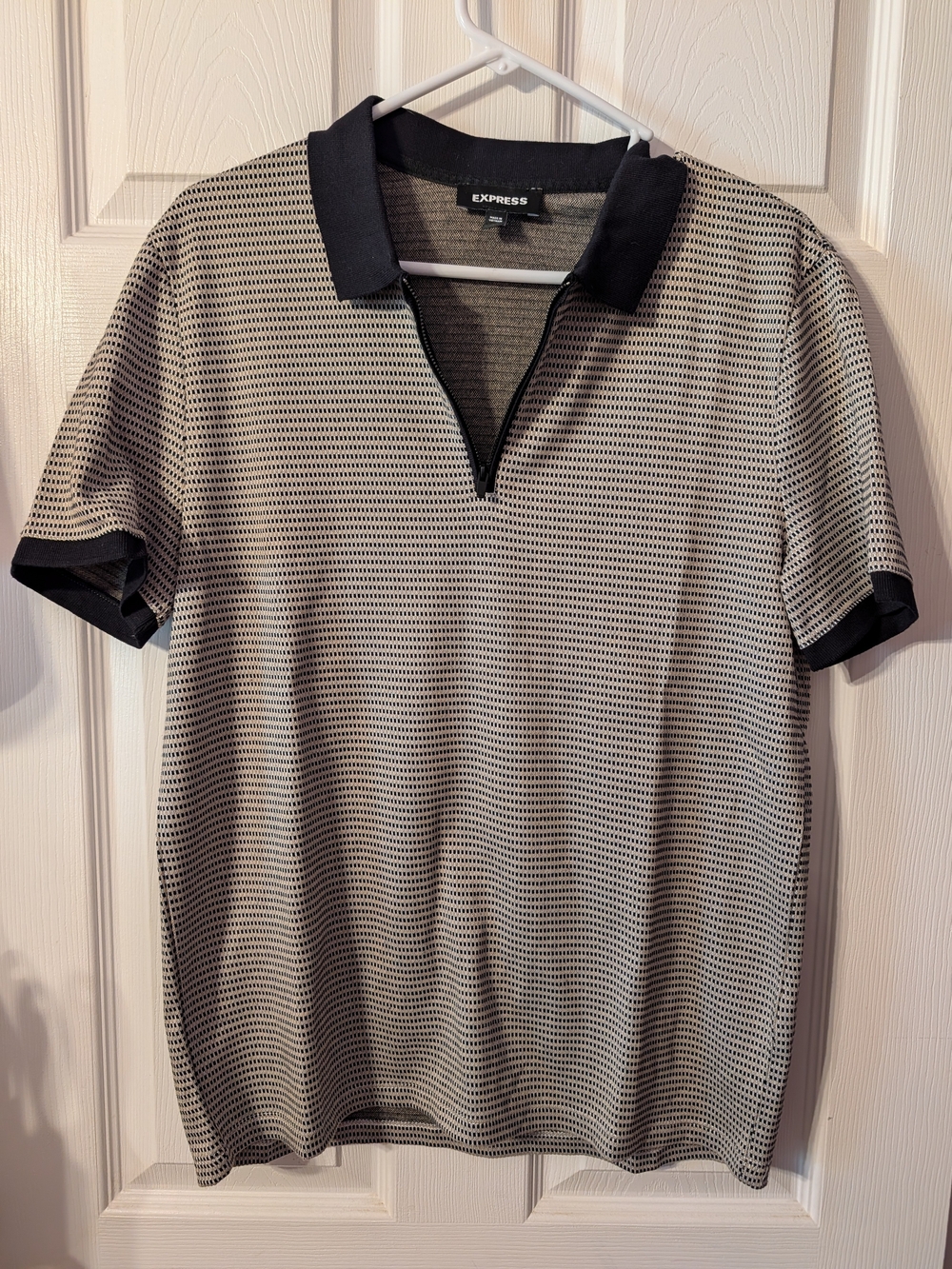 Express Men’s Black & White Micro-Pattern Polo